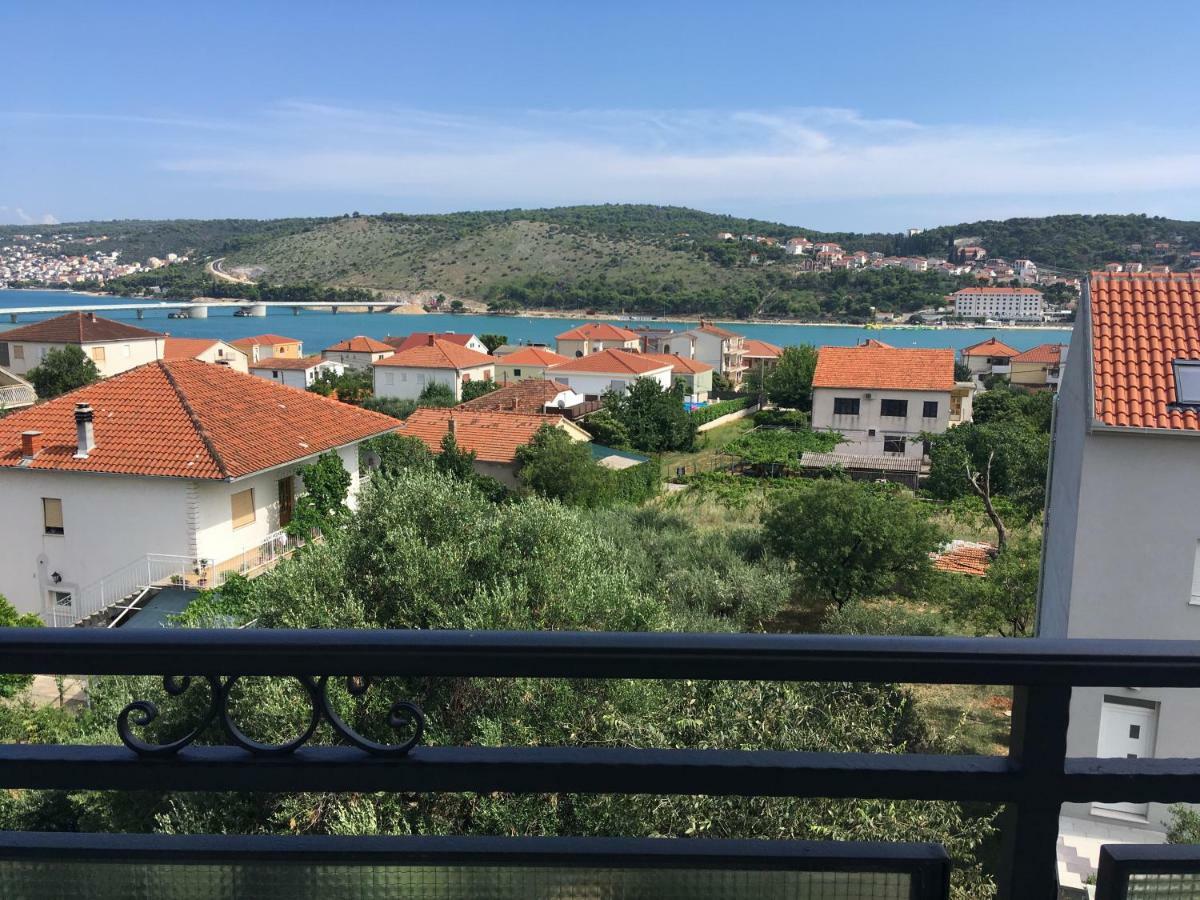 Apartment Beljan Trogir Exterior photo